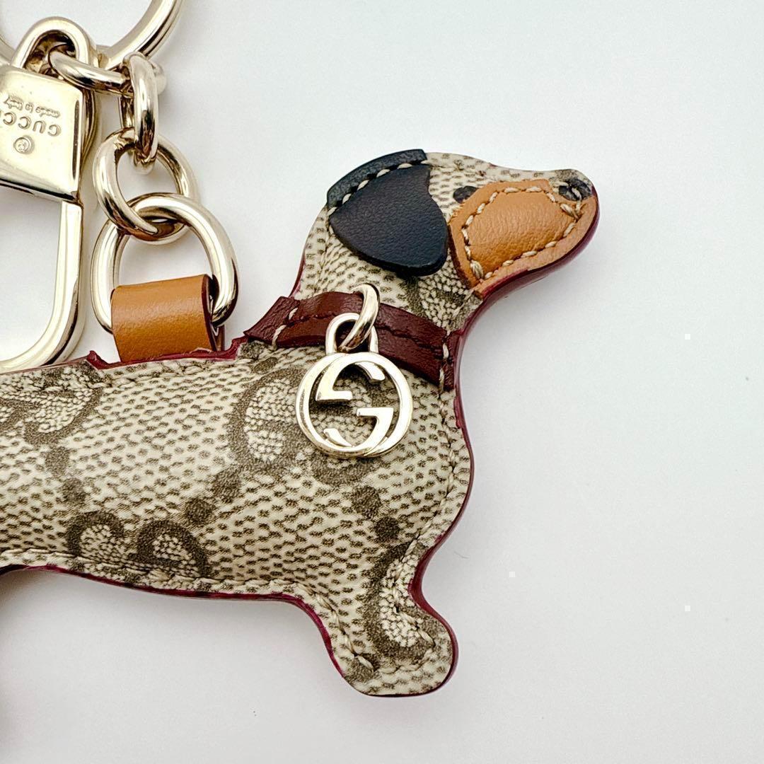 現行✨ GUCCI 犬型 キーホルダー ドッグ シェイプ バッグ チャーム