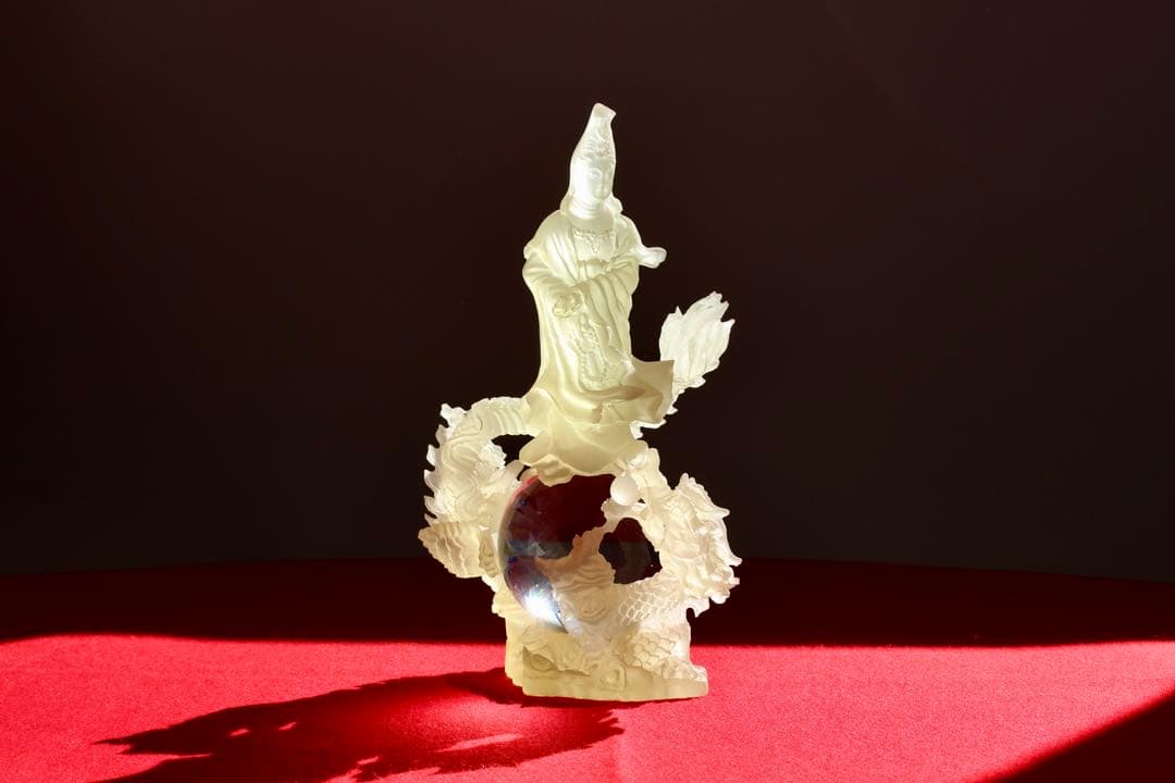 仏教コレクション【龍上観音菩薩　龍神観音　仏像　水晶】