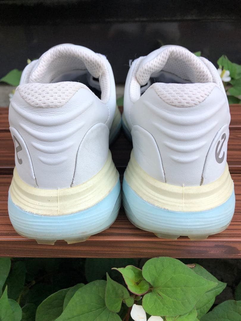 341番 美品 Ecco ゴルフシューズ 37 23.5cmスパイクレス