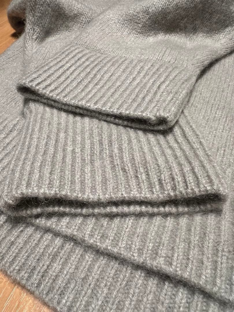 noble YAK ワイドVネックニット　ヤク　ノーブル　グレー
