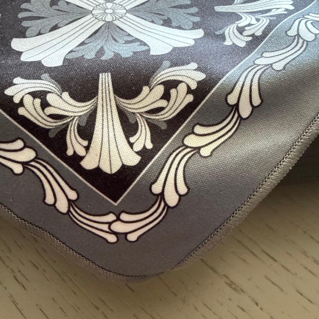 CHROME HEARTS ブラックレザーケース ロゴ入り