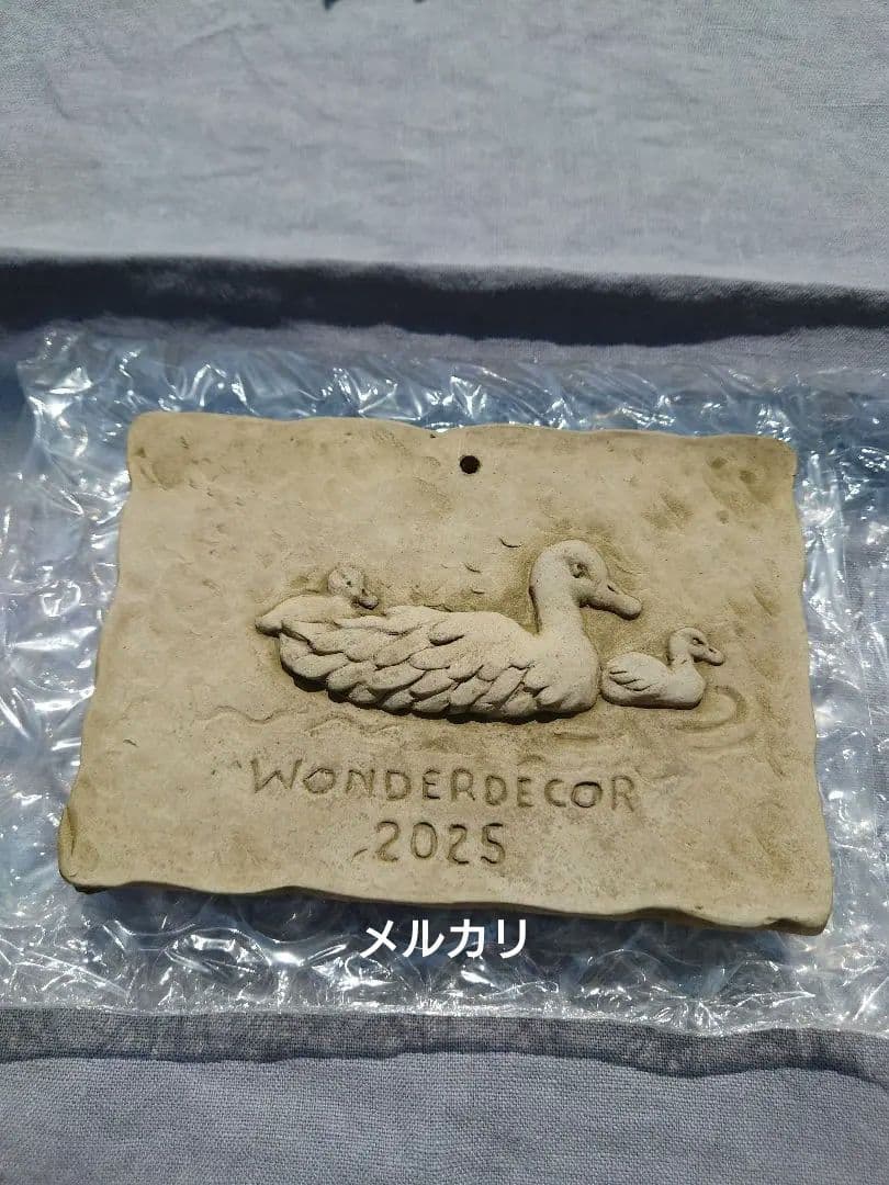 ワンダーデコール イヤープレート　2025