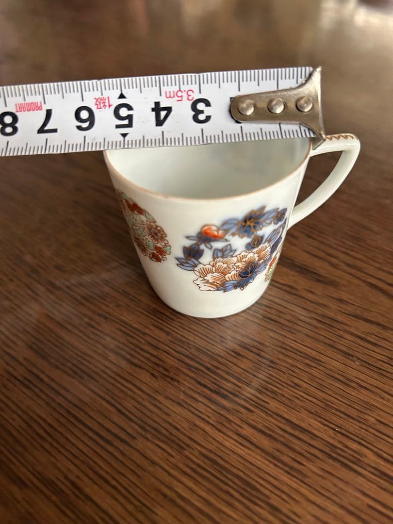 お値下げしました　ビンテージ、オールド深川製磁、金彩染錦花丸紋　コーヒーカップ