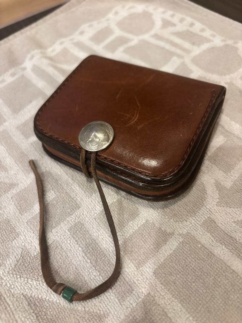 Goro's サドルレザー 二つ折り財布