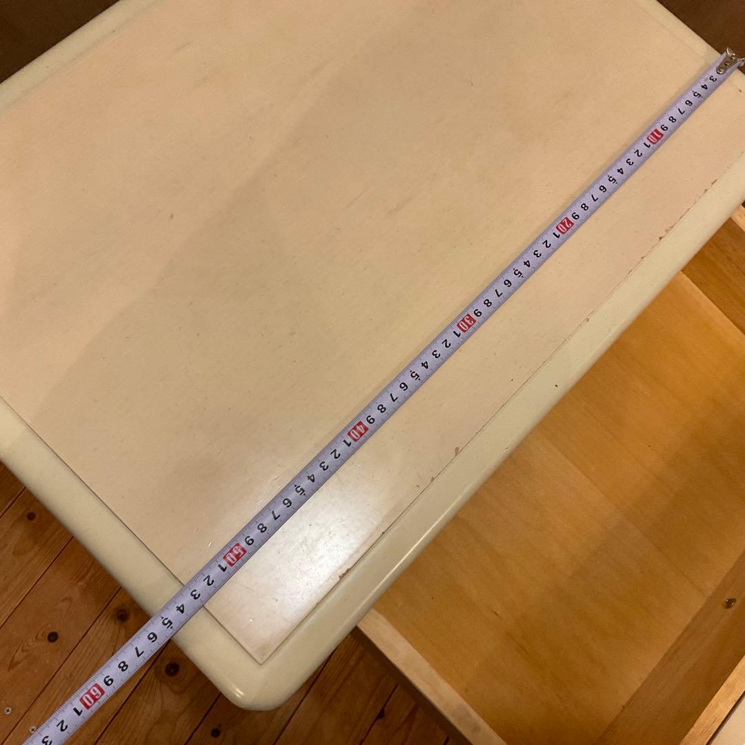 リン・ホーリン 猫脚 サイドテーブル LYNN HOLLYN IDC 大塚家具