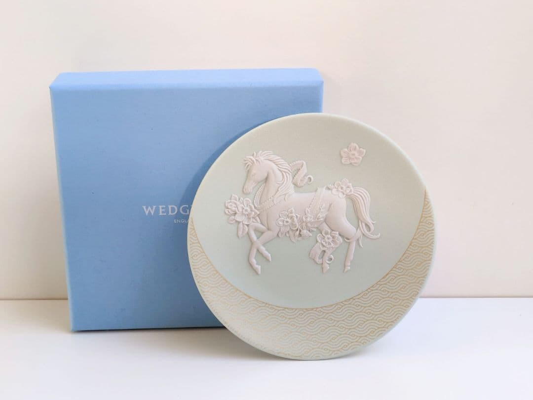 完売品✩ウェッジウッド　ジャスパー　干支トレイ　2026年馬