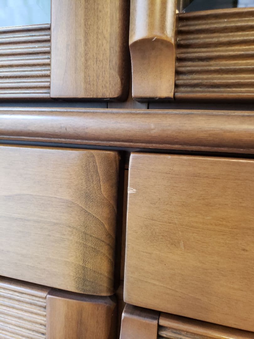 最終値下げ※井口家具※木製ブラウン食器棚 ガラス扉付き