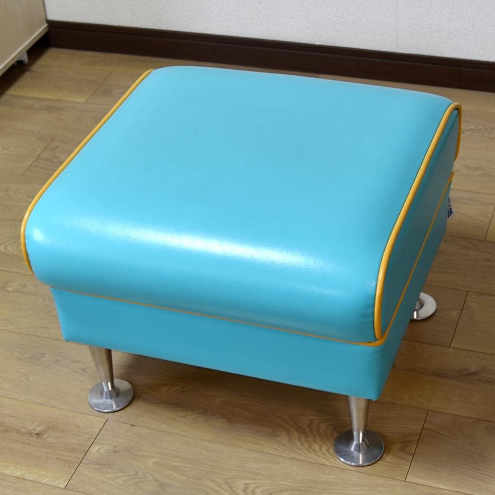 【NXT】ITOH FURNITURE INC 合皮オットマン