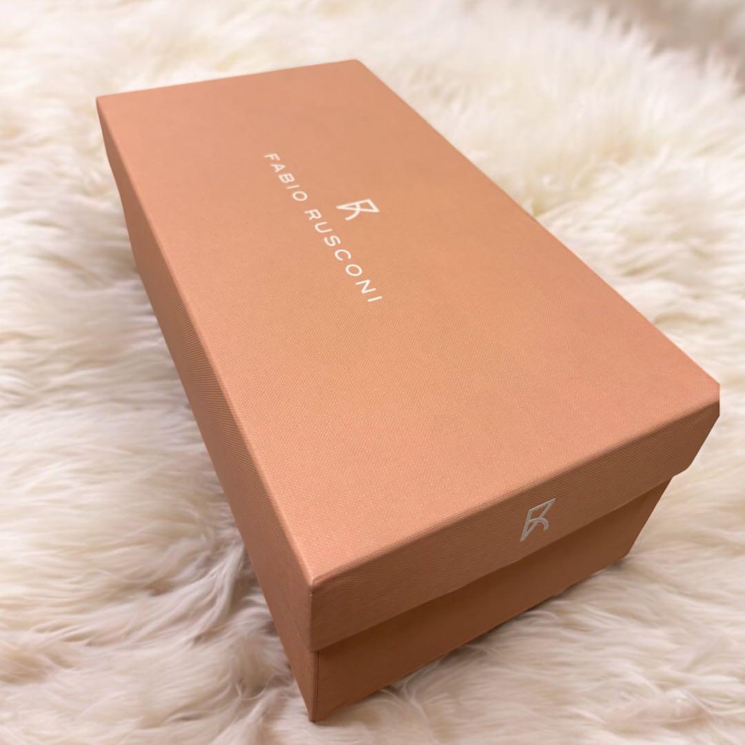 【極美品✨】現行モデルファビオルスコーニ ストラップエナメルパンプス 箱あり