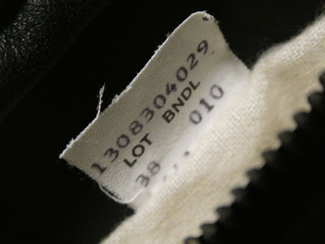 現行モデル！ボアライナー付き完品！ショット641立ち襟シングルライダース38