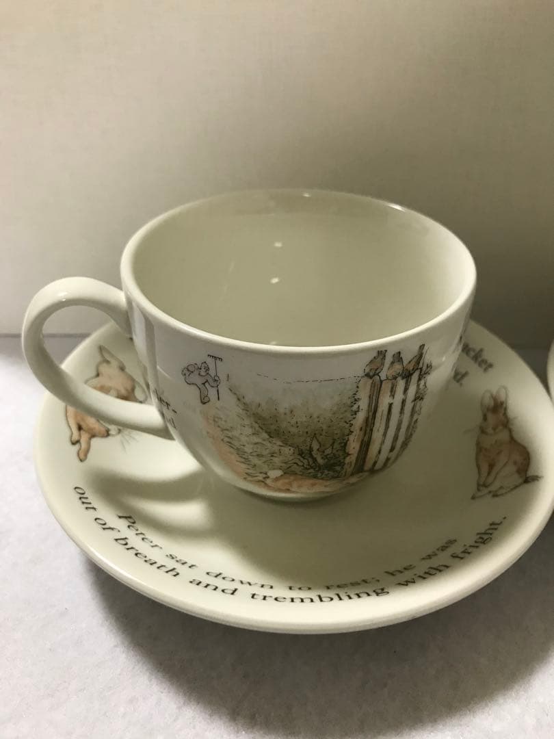 未使用　PETER RABBIT カップ&ソーサー　プレート　WEDG WOOD