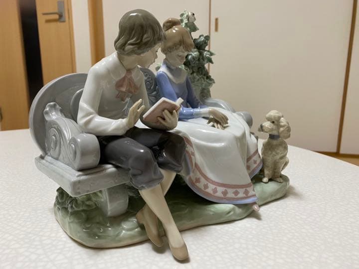 大幅値引き！！！　　希少　廃版　リアドロ　LLADRO「ときめき」