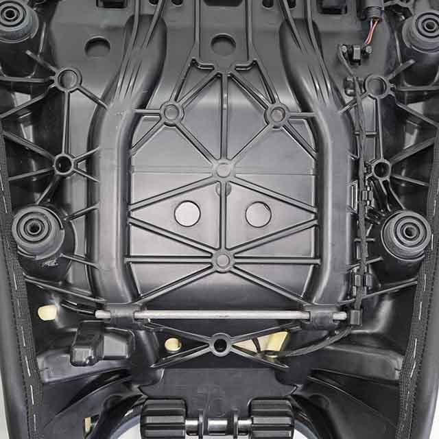  R1300GS 純正ローフロントシート