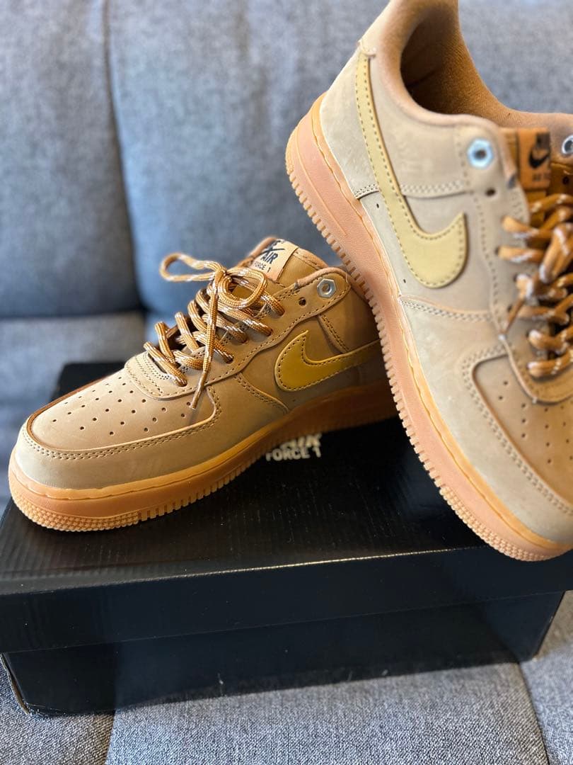 Nike Air Force 1 ベージュ