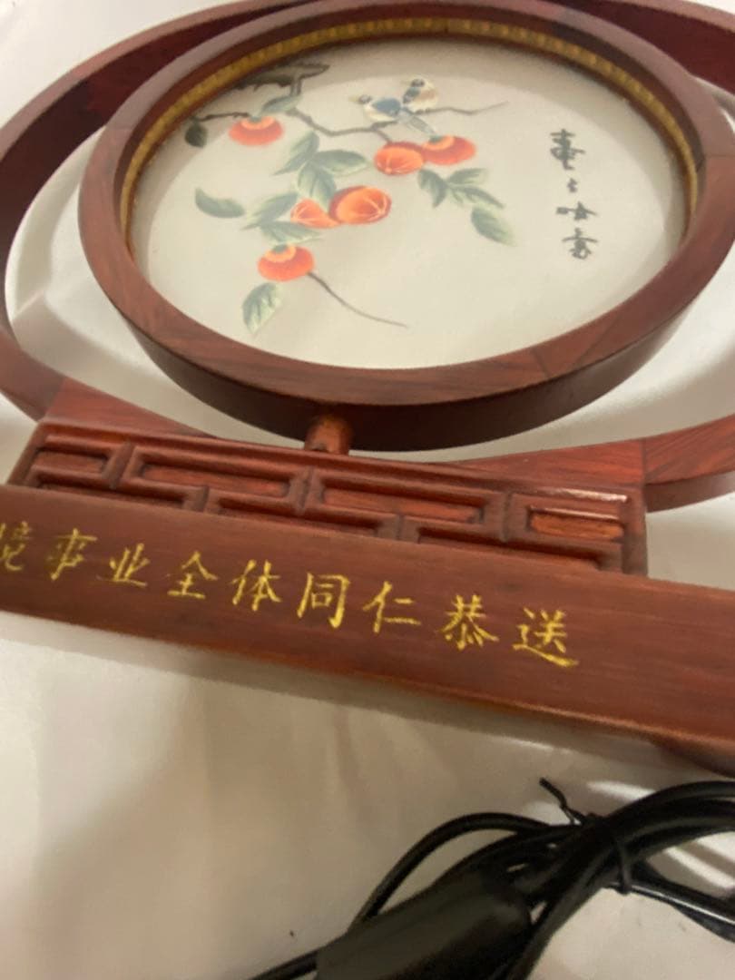 1473❣️蘇刺繍　LED ライト付き　置物