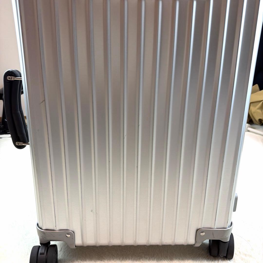 リモワ クラシック キャビンS 33L 機内持ち込み アルミ 正規品