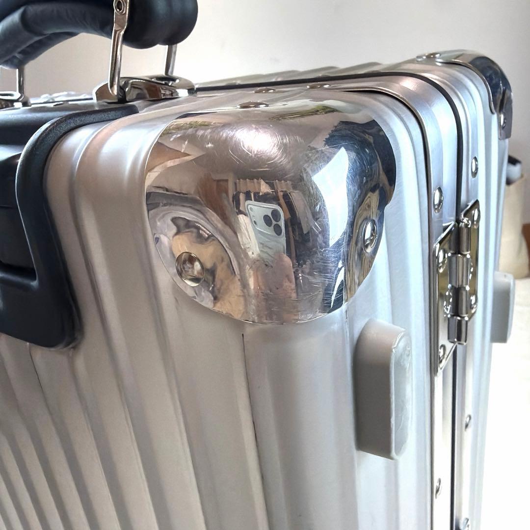 リモワ クラシック キャビンS 33L 機内持ち込み アルミ 正規品