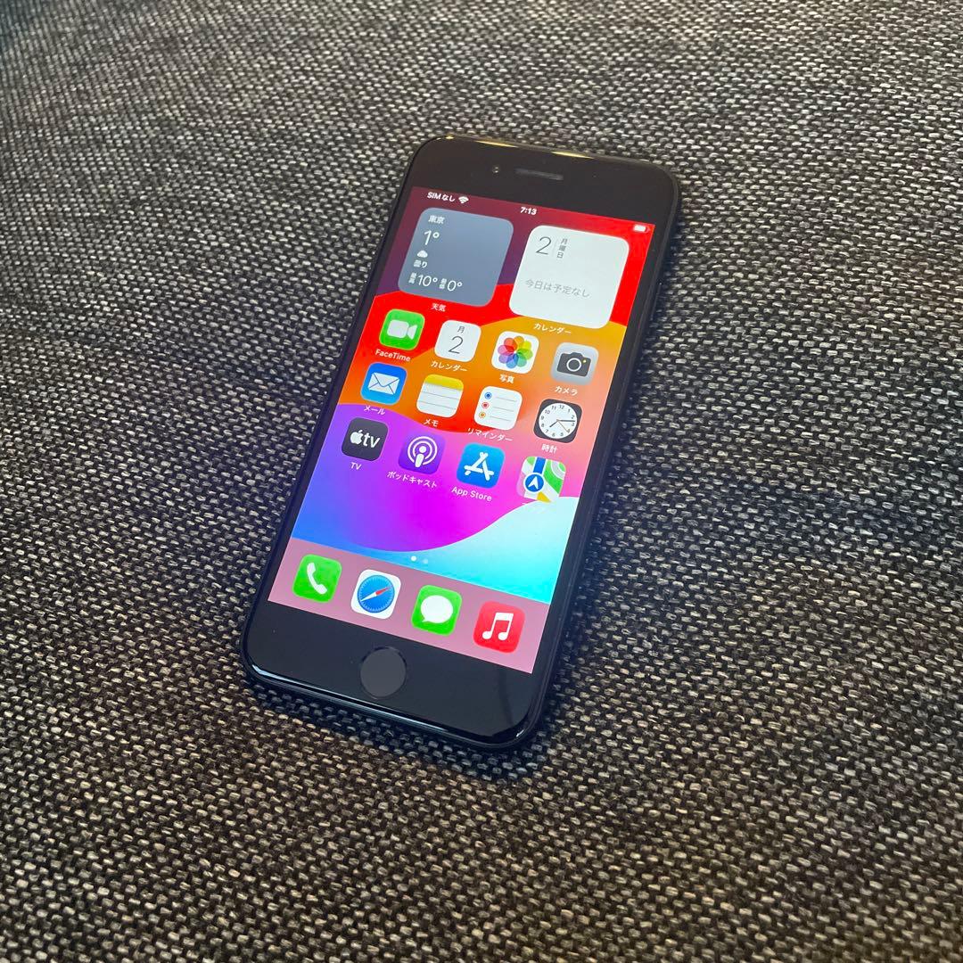 iPhone SE2 第2世代 Apple simフリー