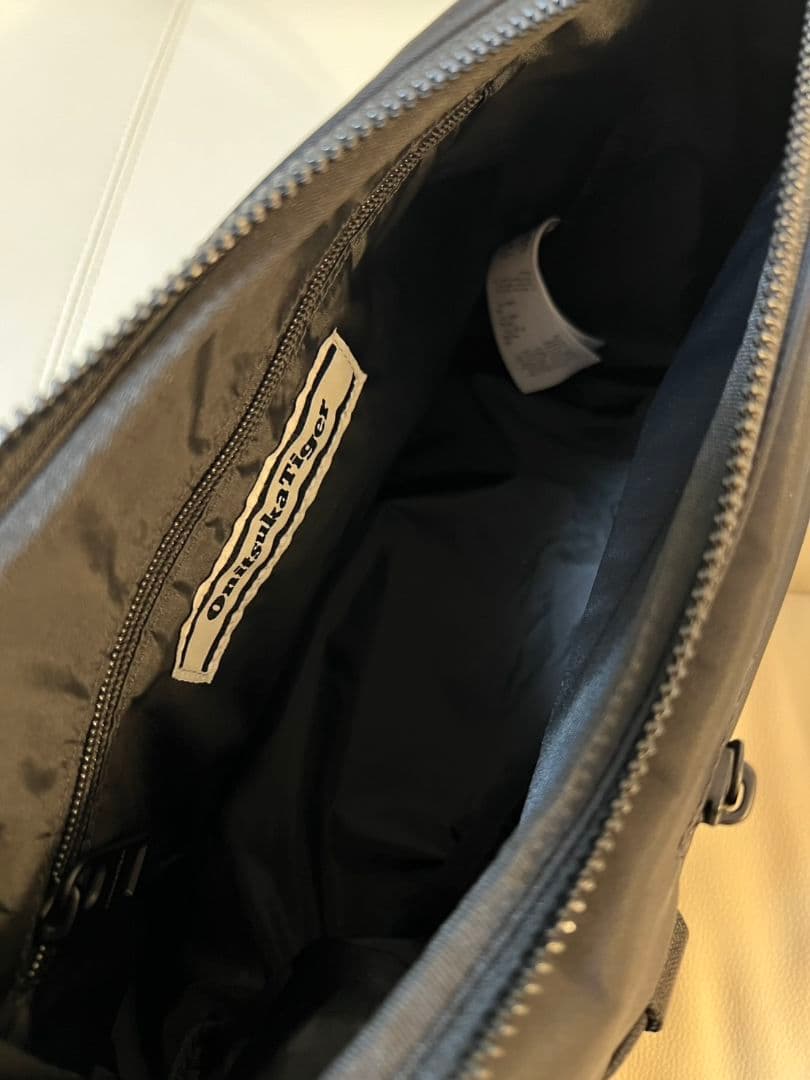 Onitsuka Tiger オニツカタイガー メッセンジャー バッグ