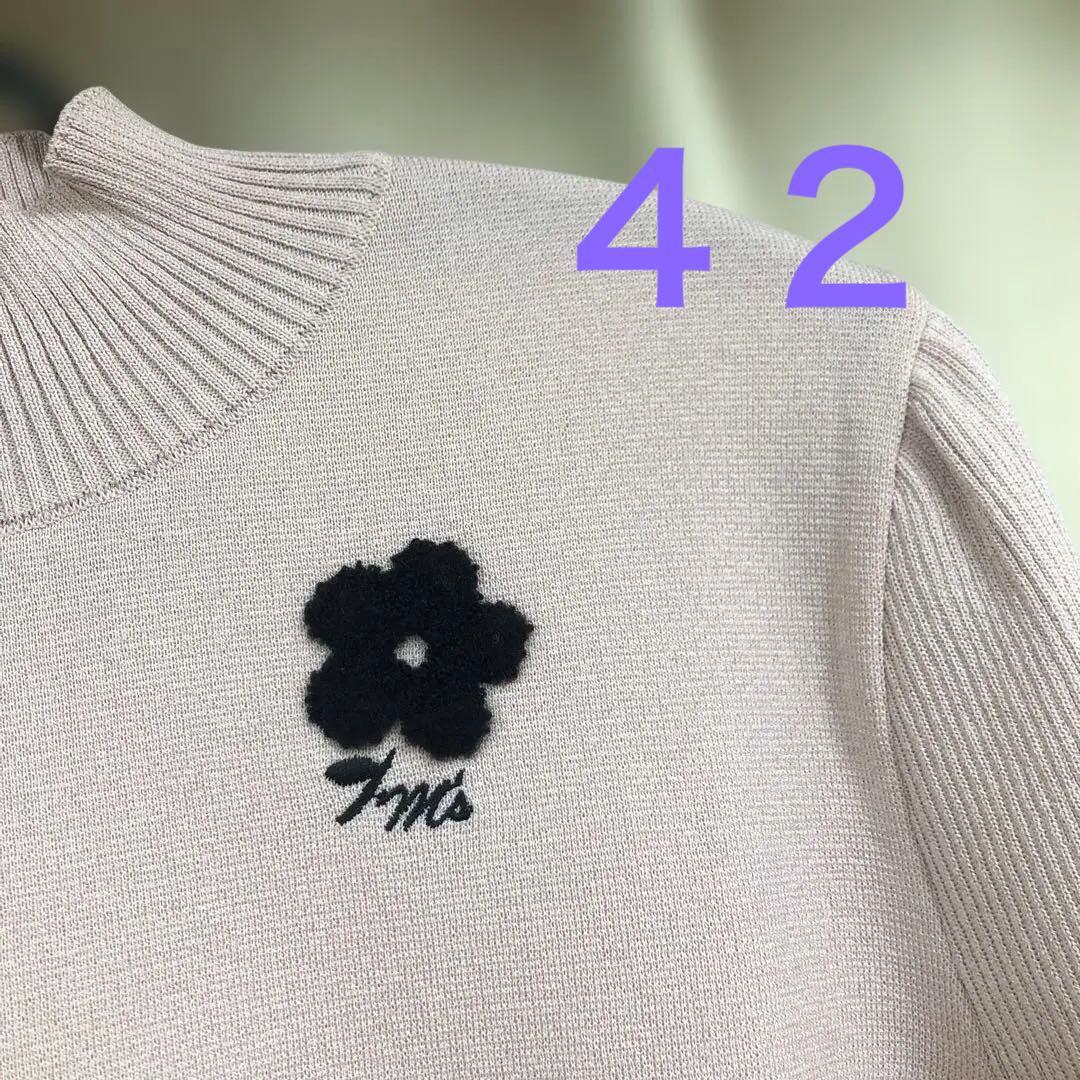 新品❣️ハイネックニット