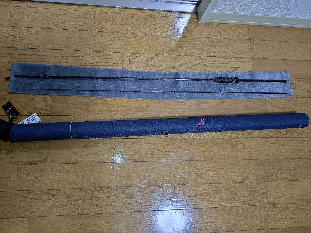 赤いバラ モーリス バリバス グラファイトワークス XT601RX