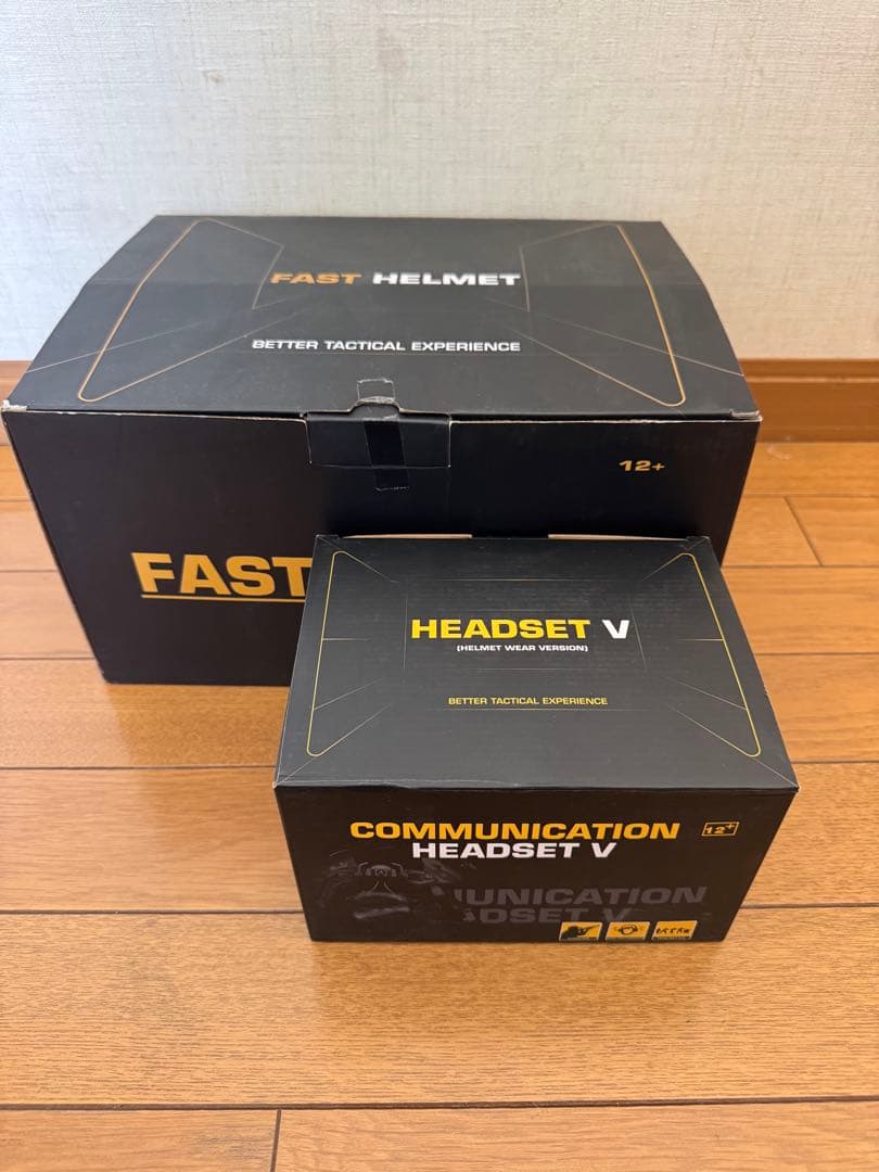 FAST HELMET ブラック マイク付き