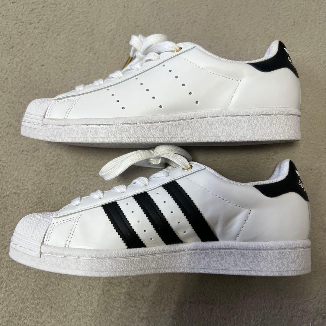 か*ん様 【未使用】adidas アディダス スーパースタン スニーカー 入手困