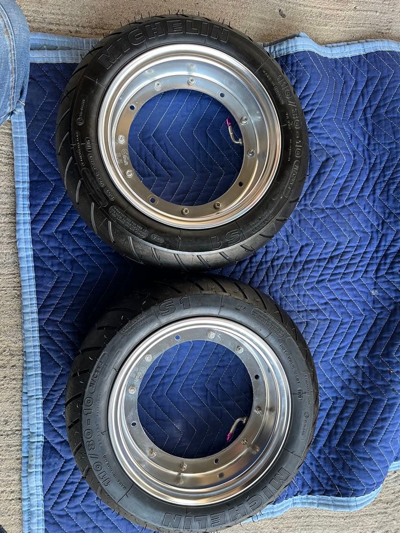 ☆美品Gクラ 10インチ3.5J S1タイヤ付