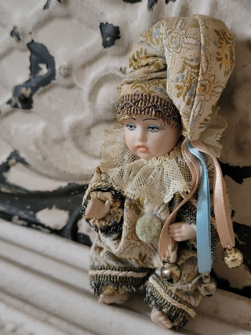 アンティーク　　ゴブラン織のピエロ服　ベビービスクドール　ドイツフランスイタリア