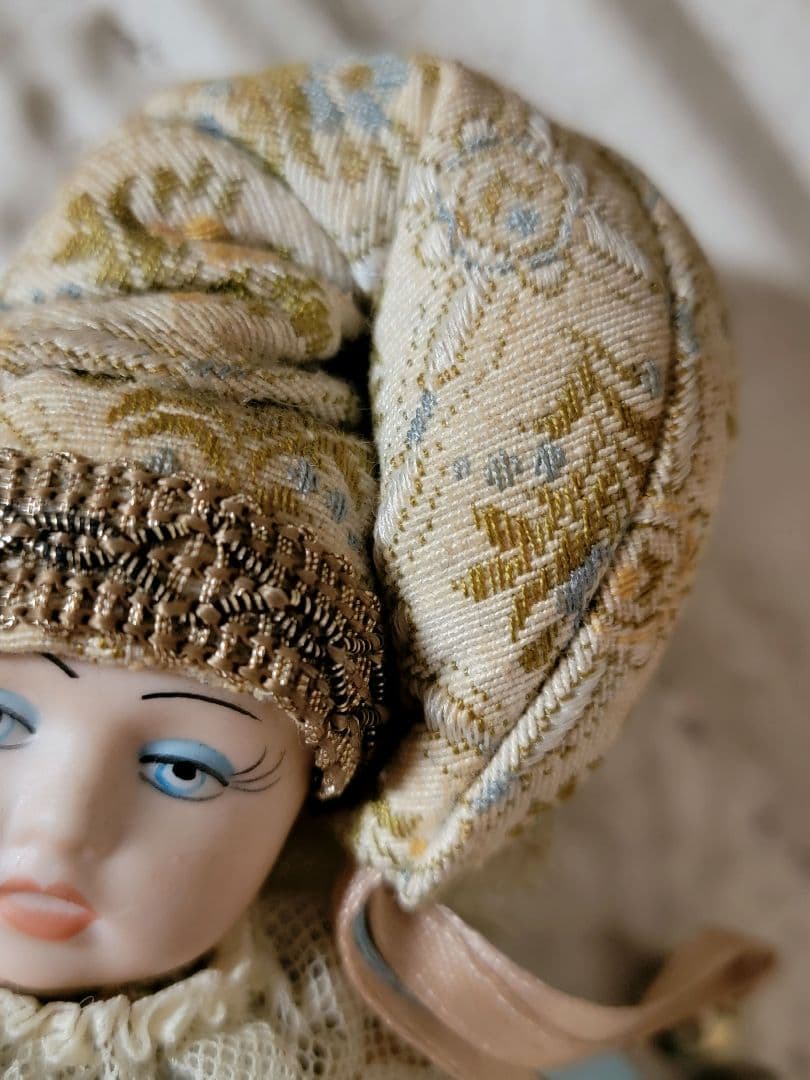 アンティーク　　ゴブラン織のピエロ服　ベビービスクドール　ドイツフランスイタリア