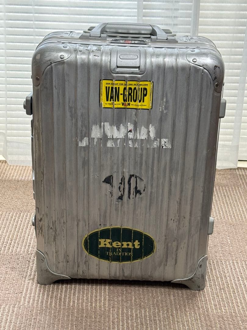 廃盤品 RIMOWA リモワトパーズ2輪 33L