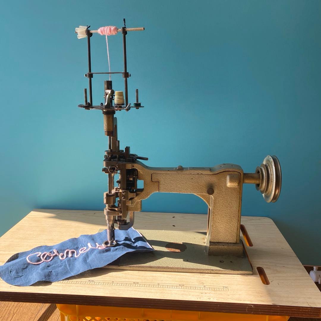 アンティーク　ミシン　Cornely FBN 鑑賞用