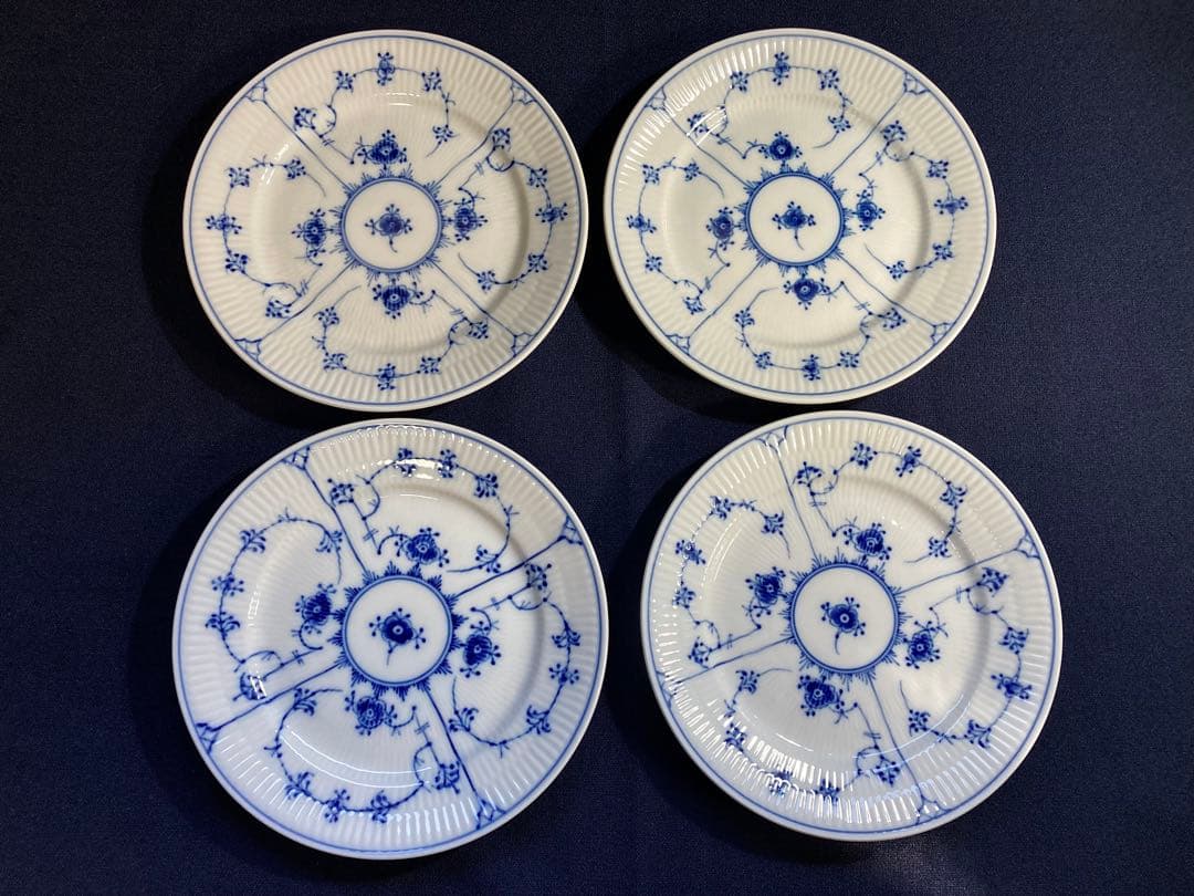 ロイヤルコペンハーゲン　ブルーフルーテッドプレインプレート　19.4㎝×４枚‼️