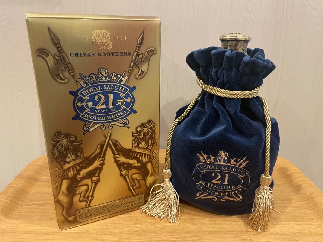 シーバス　 Salute　21年熟成　700ml　古酒・旧青ボトル