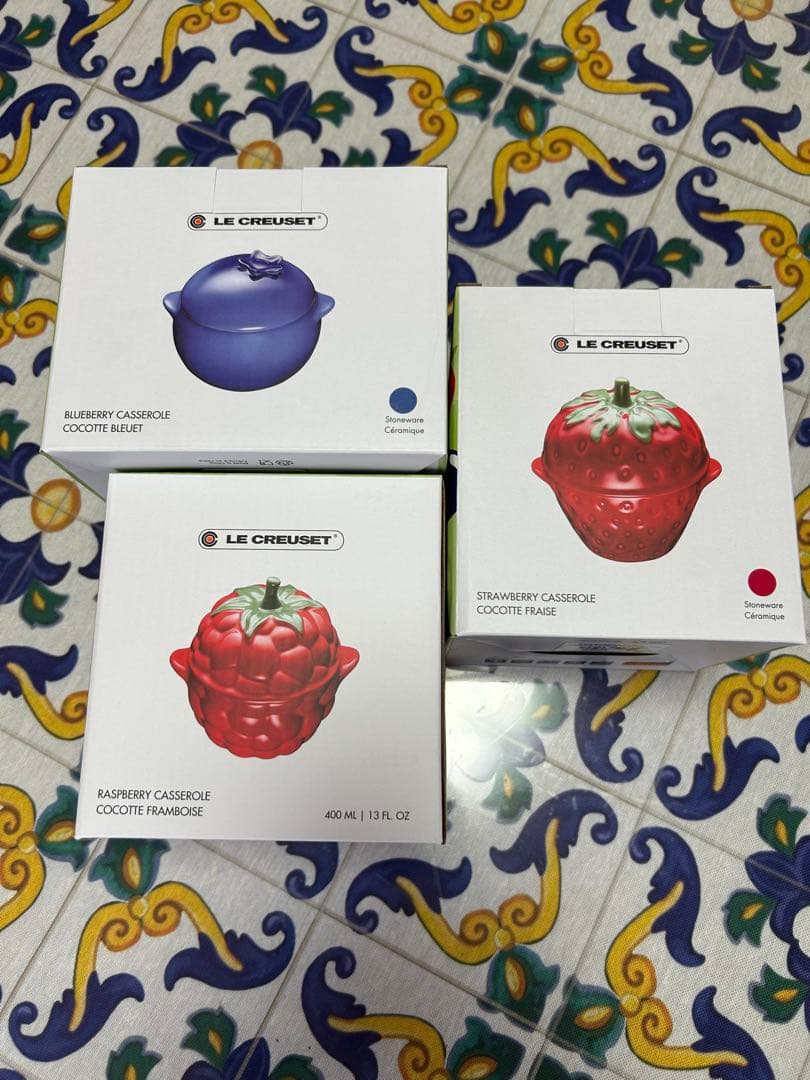 ル・クルーゼ　ミニココット　3種セット　ストロベリー　ブルーベリー　ラズベリー