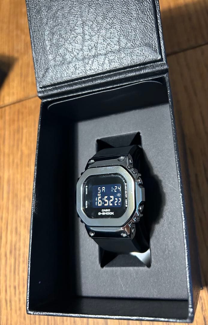 CASIO G-SHOCK GM-S5600U-1JF ミッドサイズ