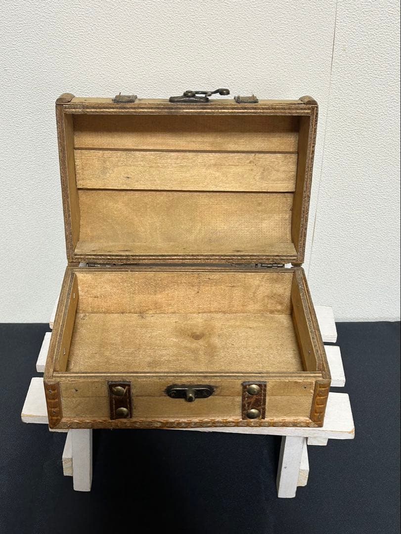 【中古】ディスプレイ用コーヒー木樽　その他アンティーク調雑貨　おまけ6点