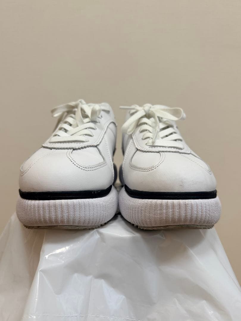 Onitsuka Tiger DELECITY ホワイトレザー厚底スニーカー