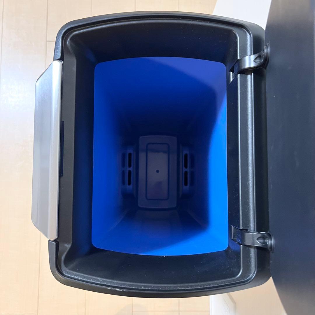 simplehuman レクタンギュラータッチバーカン 30L シルバー