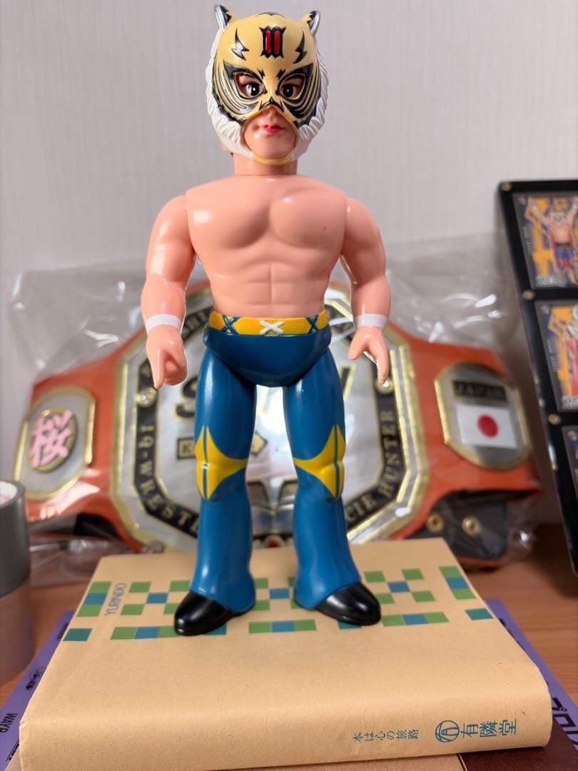 メディコムトイ　ソフビファイティングシリーズ　タイガーマスク　青パンタロン版