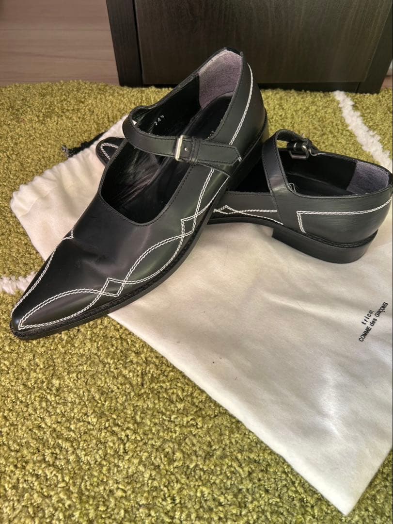 ⭐︎トリココムデギャルソン　ブラックレザーストラップパンプス