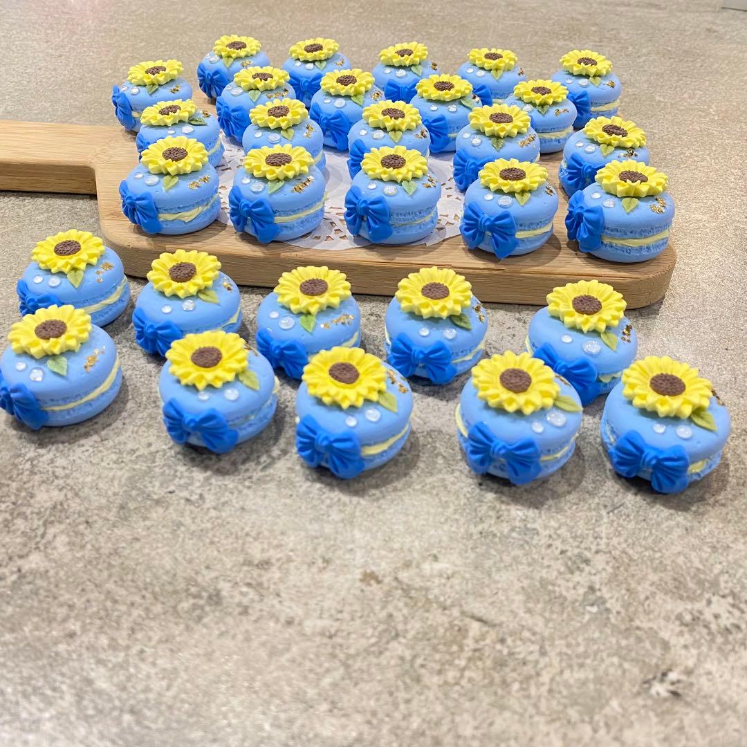 フェイクスイーツ 【七夕三色団子】【夏のひまわりと青リボンマカロン】