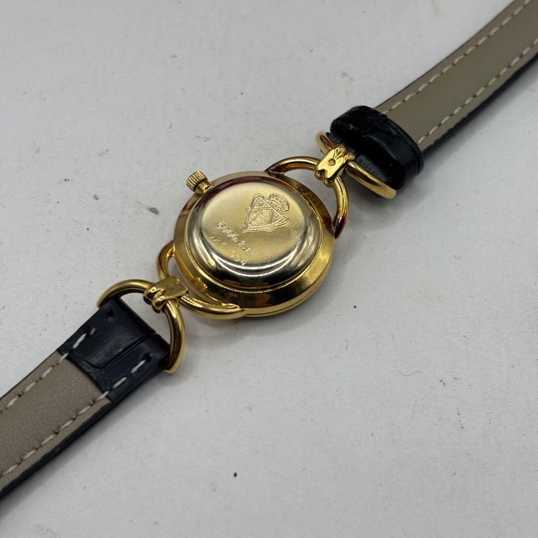 稼働品☆ベルト新品　GUCCIグッチ　6000.2.L　レディース腕時計
