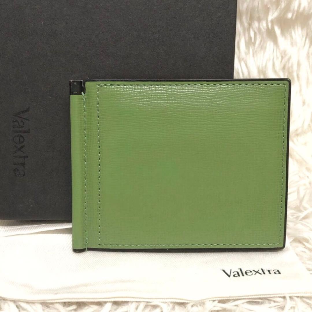 未使用✨ヴァレクストラ　 マネークリップ 二つ折り財布 カードケース グリーン