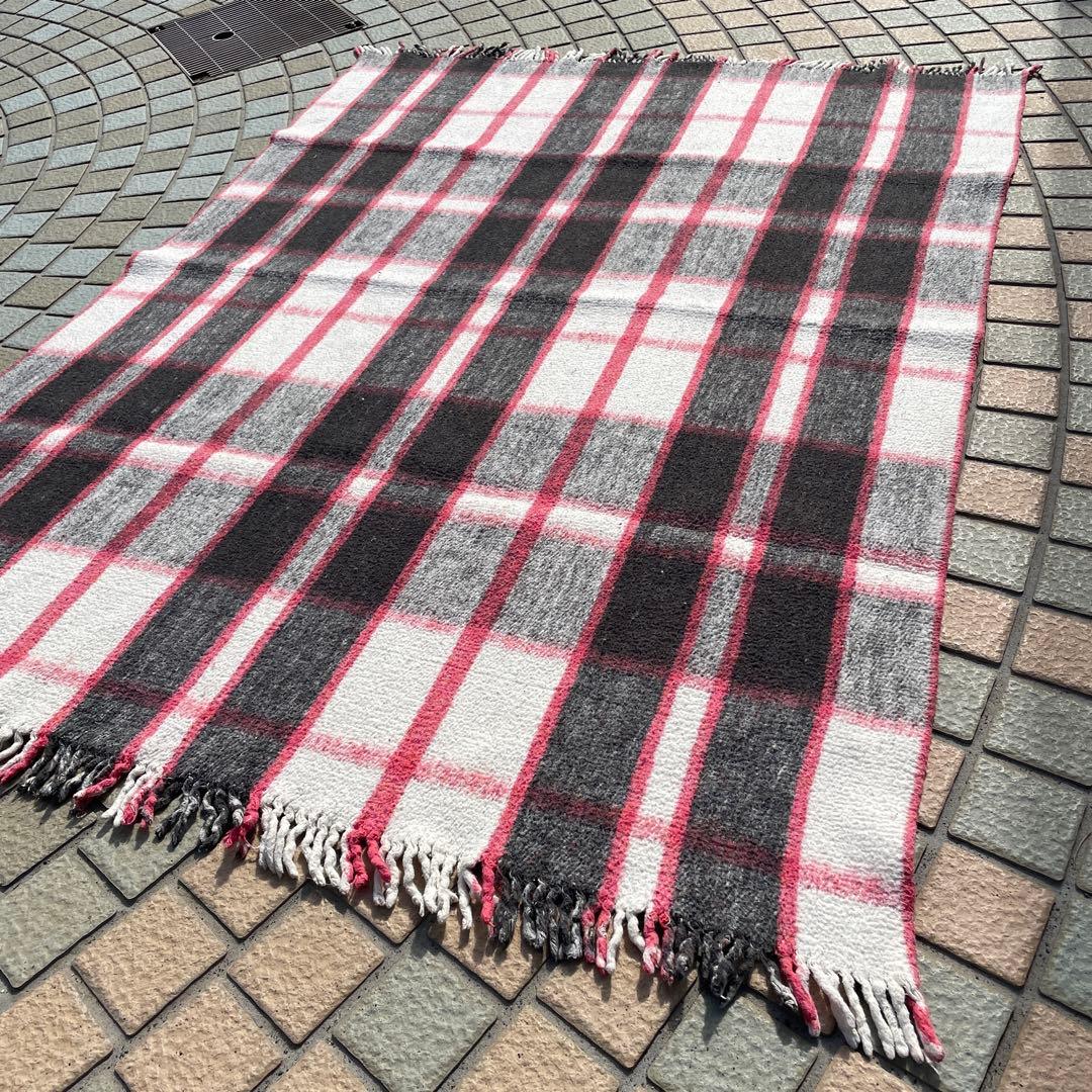 貴重BIGサイズ！70's〜アメリカヴィンテージ　ピンク×黒白ラグマットUSA