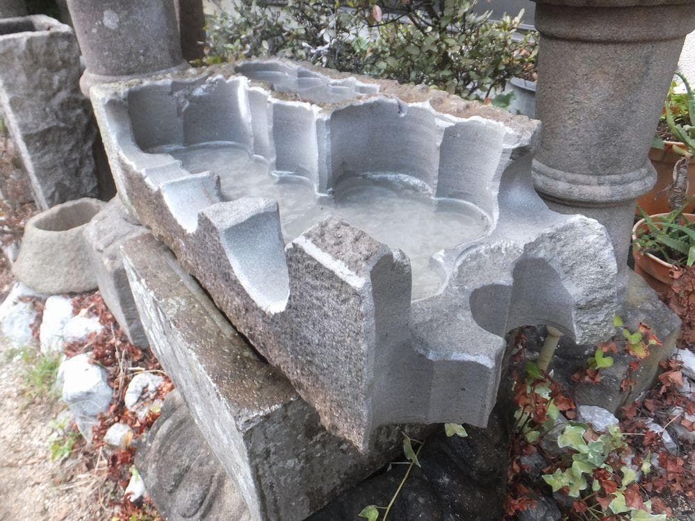 【バードバス・水鉢・オブジェ】庭石箱庭苔鉢苔玉向鉢造園ガーデニングオーナメント