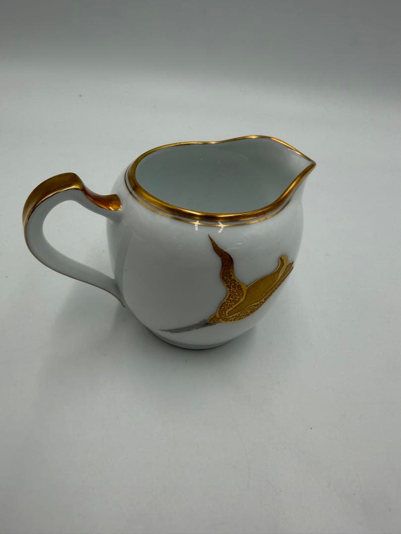 大倉陶園　　金彩薔薇 ティーポット＆シュガーポット＆ミルクポット　３点