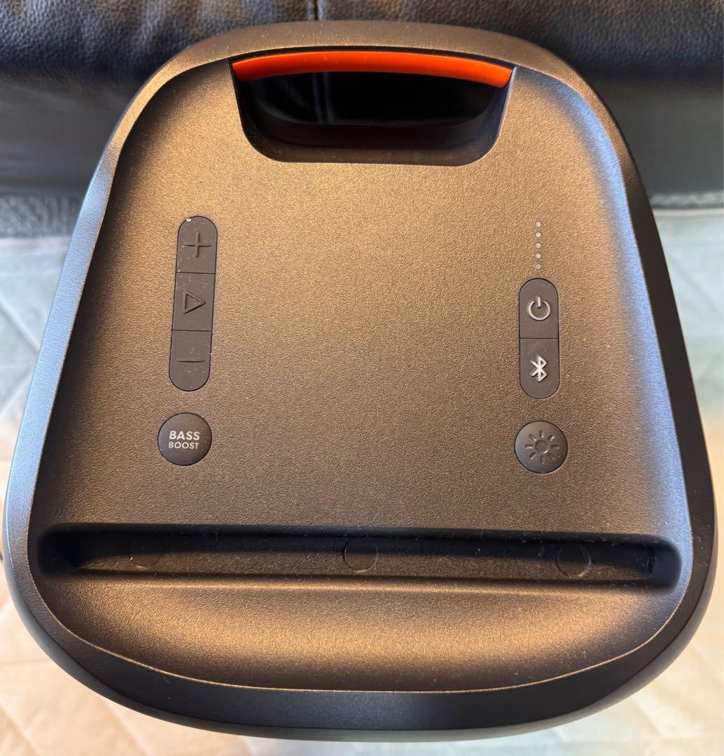 ￼JBL PARTYBOX100 Bluetooth speaker