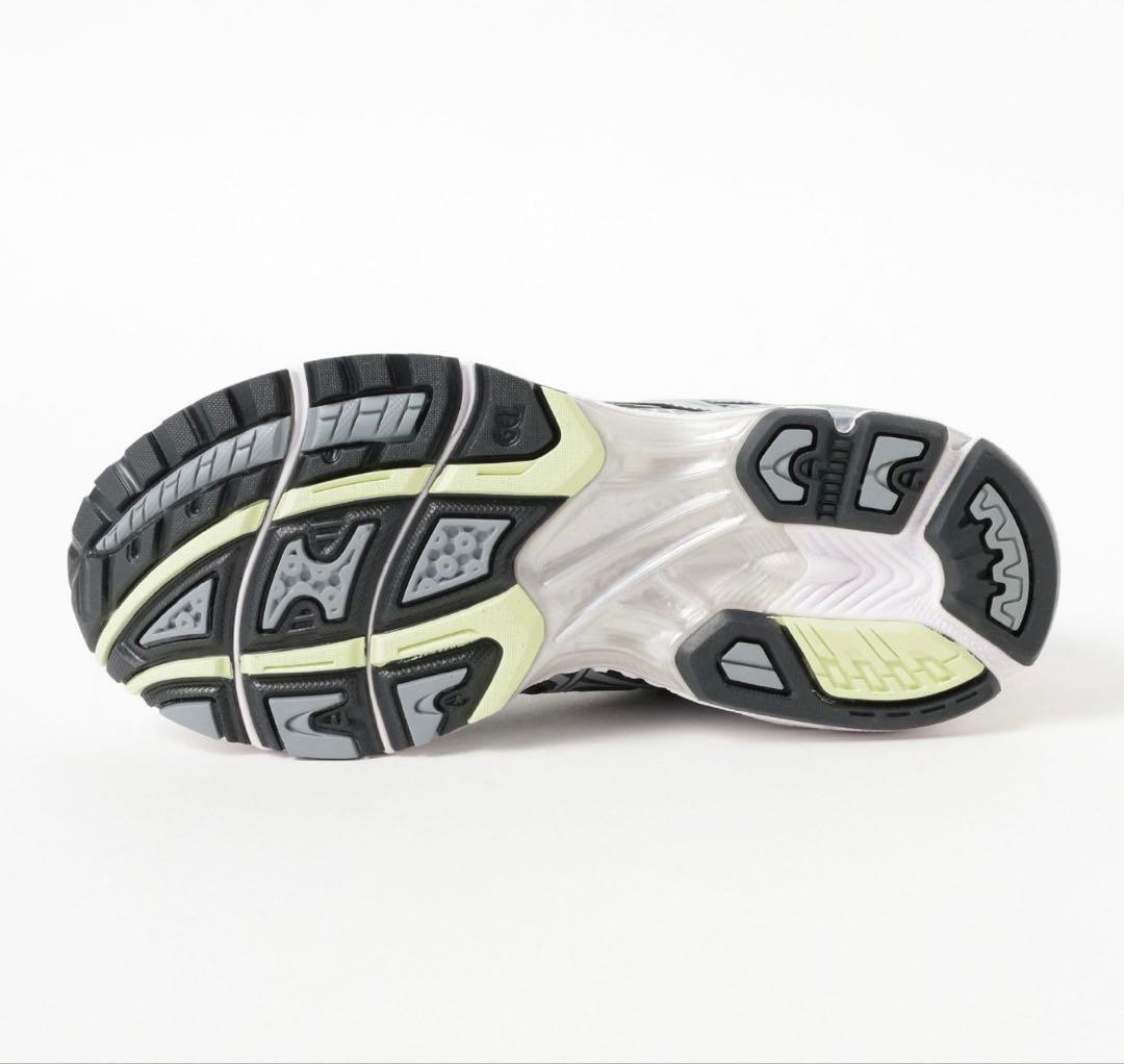 ASICS /GEL NIMBUS10.1シルバー