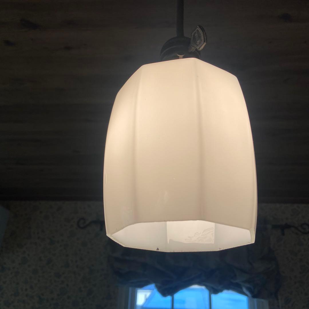 大正ロマン　アンティーク照明　乳白ガラス　八角シェード　レトロ